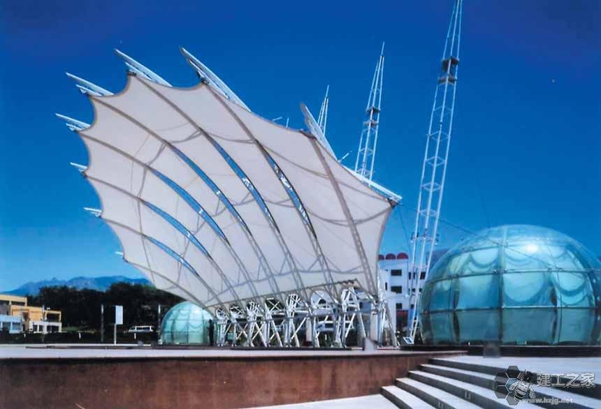 阿拉善盟车棚膜结构网架